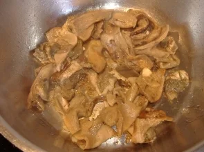 Piccata von der Hähnchenbrust mit Steinpilzfüllung - Rezept - Bild Nr. 2