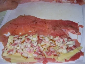 Rezept: GEFÜLLTE HANFSCHNITZEL Bild Nr. 3 GEFÜLLTE HANFSCHNITZEL - Rezept - Bild Nr. 3