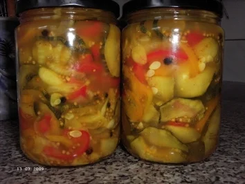 Rezept: Zucchini süss sauer Bild Nr. 3 Zucchini süss sauer - Rezept - Bild Nr. 3