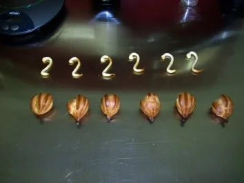 amuse-gueule  Käseschwäne und Parmesanstangen - Rezept - Bild Nr. 3