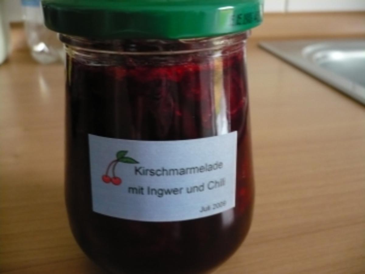 Sauerkirschmarmelade mit Ingwer und Chili - Rezept - kochbar.de