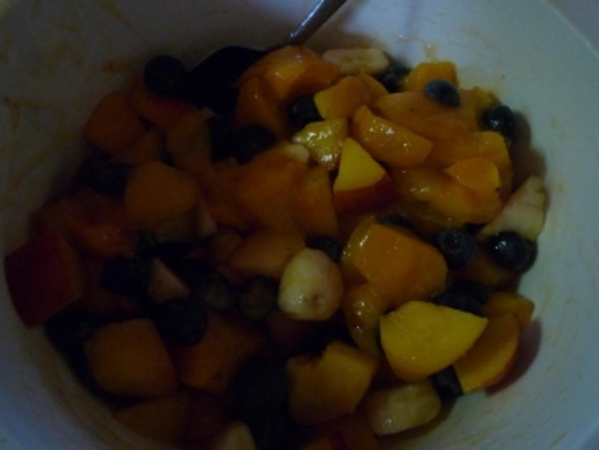 Obstsalat mit Vanilleeis - Rezept mit Bild - kochbar.de