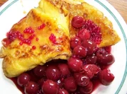 Beschwipste Creps mit Kirschen - Rezept