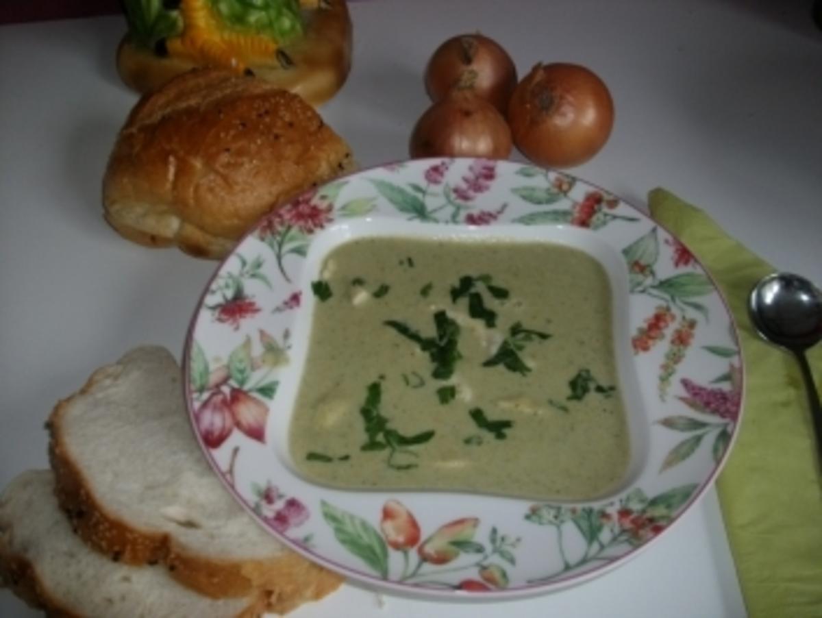 Bilder für Grüne Hühner Suppe - Rezept