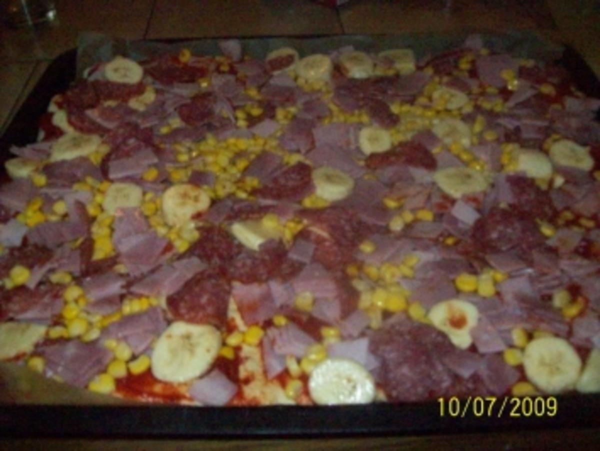 selbstgemachte Pizza - Rezept - Bild Nr. 4