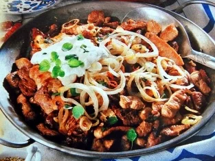 Gyros selbstgemacht mit Tsatsiki - Rezept