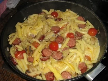 Rezept: Nudelauflauf aus der Pfanne Bild Nr. 9 Nudelauflauf aus der Pfanne - Rezept - Bild Nr. 9