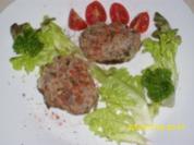 Fleisch: Saftig-würzige Hackfleischklößchen, fettreduziert - Rezept
