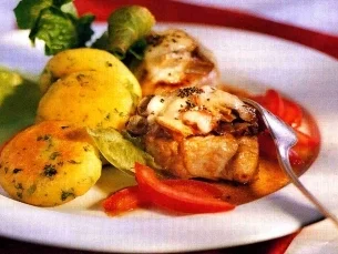 Schweinsmediallions mit Mozzarella und Kartoffellaibchen - Rezept