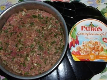 Rezept: Hackfleischtorte mit Tomaten-Reis und Tsatsiki-Sauce Bild Nr. 3 Hackfleischtorte mit Tomaten-Reis und Tsatsiki-Sauce - Rezept - Bild Nr. 3