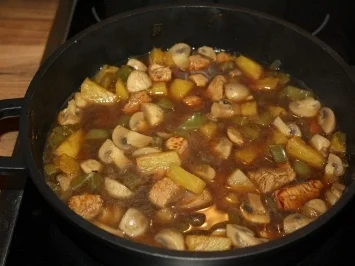 Putengulasch Fettarm - Rezept - Bild Nr. 3