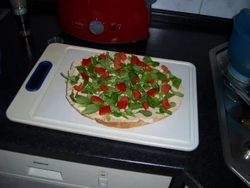 Bunte Fladenbrottorte mit Shrimps - Rezept - Bild Nr. 2