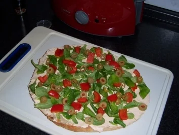 Bunte Fladenbrottorte mit Shrimps - Rezept - Bild Nr. 4