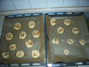 Rezept: Zimtschnecken Bild Nr. 9 Zimtschnecken - Rezept - Bild Nr. 9