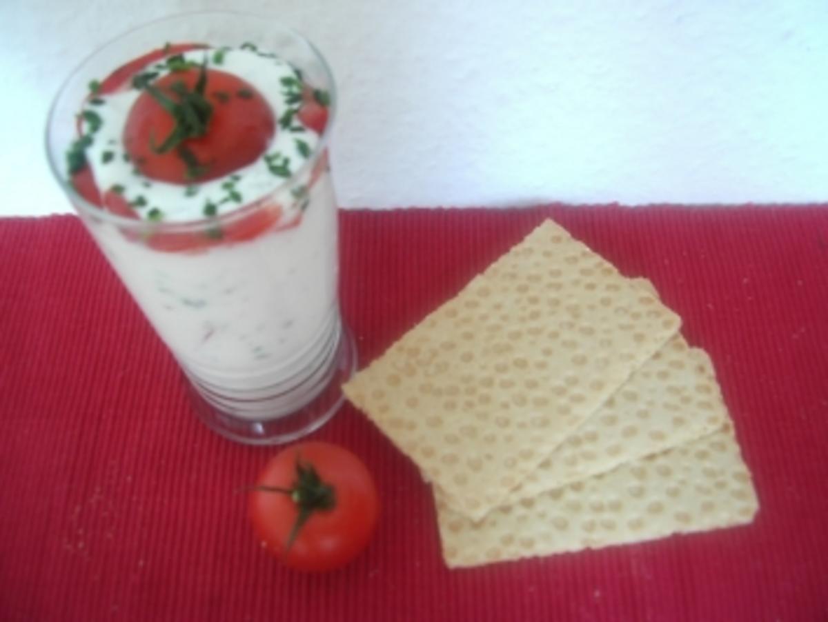 Tomatenquark mit Schnittlauch - Rezept