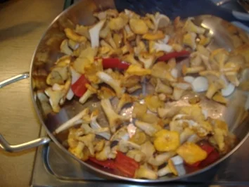 Rezept: Eingelegte Pfifferlinge Eingelegte Pfifferlinge - Rezept