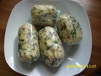 Beilage:  Semmelknödel - Rezept - Bild Nr. 5