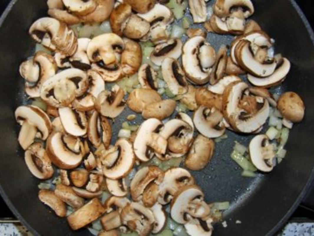 Schweinefilet-Geschnetzeltes mit Sherry-Kruste - Rezept - kochbar.de