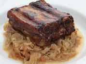 Rezept: Rippchen mit Sauerkraut und Kartoffelbrei Bild Nr. 2 Rippchen mit Sauerkraut und Kartoffelbrei - Rezept - Bild Nr. 2