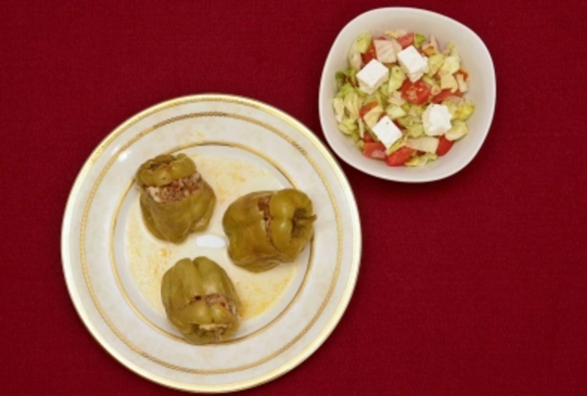 Dolma - Gefüllte Paprikaschoten mit Hackfleisch (Eko Fresh) - Rezept ...