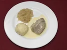 Eisbein sächsischer Art mit Klößen und Sauerkraut an feiner Meerrettichsoße (Rico Rex) - Rezept