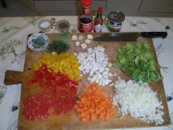 Paprikasuppe mit Fadennudeln und Eiersticheinlage - Rezept - Bild Nr. 4