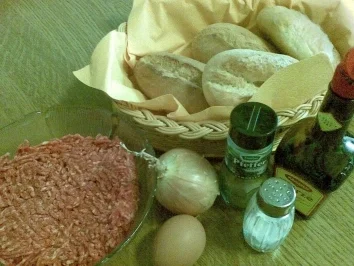 Hackschnittchen mit Zwiebeln - Rezept - Bild Nr. 2