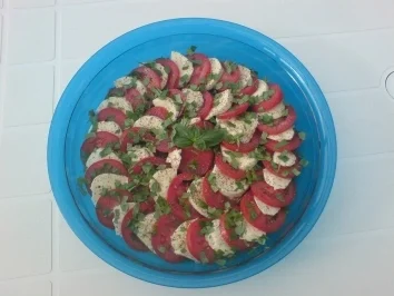 Rezept: Tomaten-Mozarella-Salat Tomaten-Mozarella-Salat - Rezept