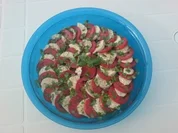 Tomaten-Mozarella-Salat - Rezept
