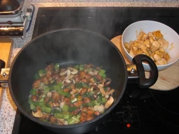 Kokos-Hähnchen-Curry - Rezept - Bild Nr. 2