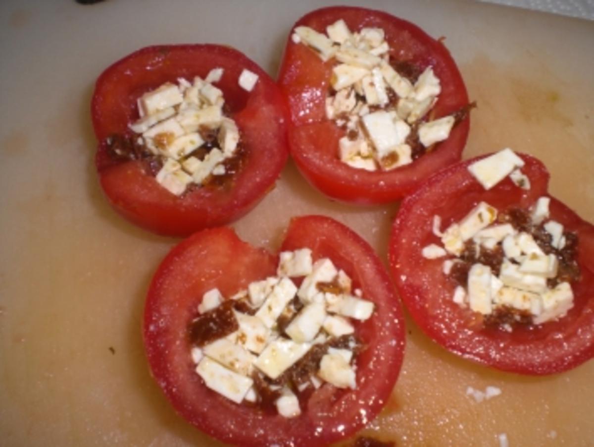 Gegrillte Tomaten gefüllt mit Feta - Rezept - Bild Nr. 2