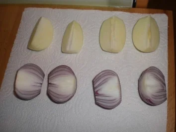 Gegrillte Zwiebeln mit Kräuterbutter - Rezept