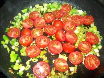 Lemon-Chili-Prawns & Schmelztomaten auf Tagliatelle... - Rezept - Bild Nr. 7