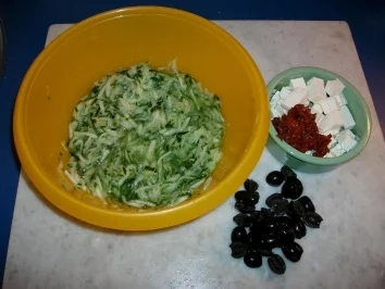 Graeko-Italo-Germanischer Gurkensalat - Rezept - Bild Nr. 3