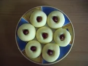 Rezept: Einfache Plätzchen mit Haselnüssen Einfache Plätzchen mit Haselnüssen - Rezept