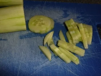 Rezept: "Bunte Nudeln"-Salat Bild Nr. 3 "Bunte Nudeln"-Salat - Rezept - Bild Nr. 3