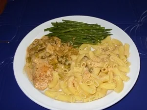 Rezept: Rahmschnitzel mit Prinzessbohnen und Nudeln Bild Nr. 4 Rahmschnitzel mit Prinzessbohnen und Nudeln - Rezept - Bild Nr. 4