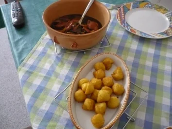 Rezept: Heeeee------ du Würstchen mach gleich Gulasch aus Dir Bild Nr. 5 Heeeee------ du Würstchen mach gleich Gulasch aus Dir - Rezept - Bild Nr. 5