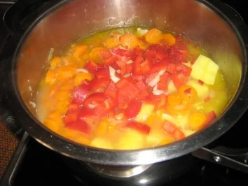 Gemüseeintopf ala Rosa mit Pute und Kräutern - Rezept - Bild Nr. 9