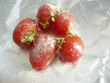 Rezept: Strauchtomaten - Ziegenkäse -Päckchen vom Grill Bild Nr. 2 Strauchtomaten - Ziegenkäse -Päckchen vom Grill - Rezept - Bild Nr. 2