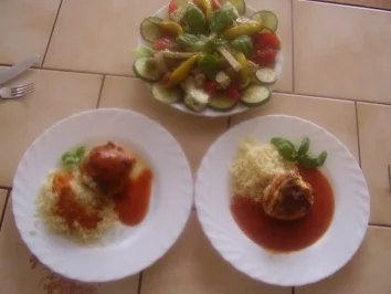 gefüllte Hühnerbrüstchen + Salatteller - Rezept