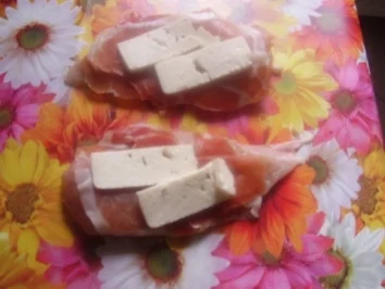 gefüllte Hühnerbrüstchen + Salatteller - Rezept - Bild Nr. 4