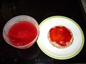 Marmelade: Erdbeer-Amaretto Marmelade mit Schoki - Rezept