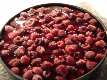 Himbeer-Mascarpone -Torte / Muttertagskuchen - Rezept - Bild Nr. 16