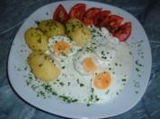 Eier in Kräutersauce - Rezept