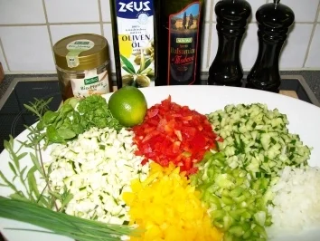 Rezept: Gemüsetatar zu Hähnchenlollies Bild Nr. 3 Gemüsetatar zu Hähnchenlollies - Rezept - Bild Nr. 3