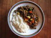 Scharf angebratenes Mett mit Reis - Rezept