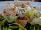 Pasta mit Lachs und Gurke in Ziegenkäserahm - Rezept