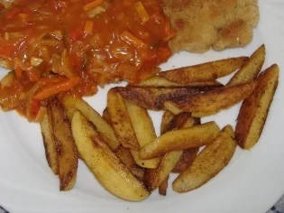 Schnitzel mit hausgemachter Zigeunersauce - Rezept