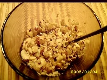 Rezept: Brotaufstrich:Knuspernusskruste Bild Nr. 3 Brotaufstrich:Knuspernusskruste - Rezept - Bild Nr. 3